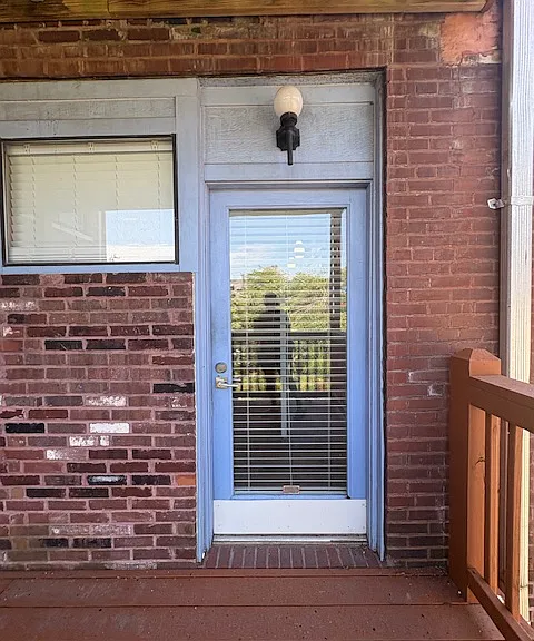 5345 Pershing Ave #2B — Photo 18