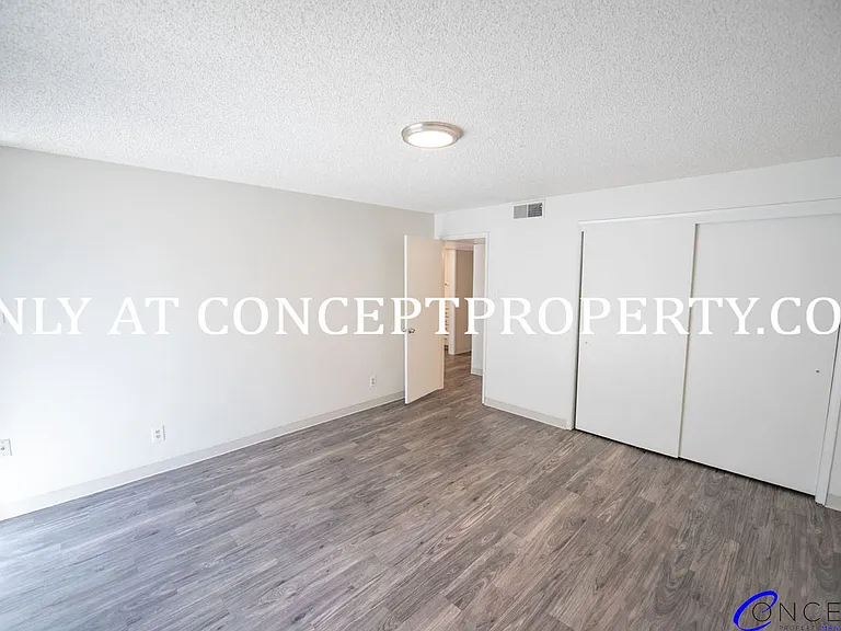 1155 E 200 S — Photo 16