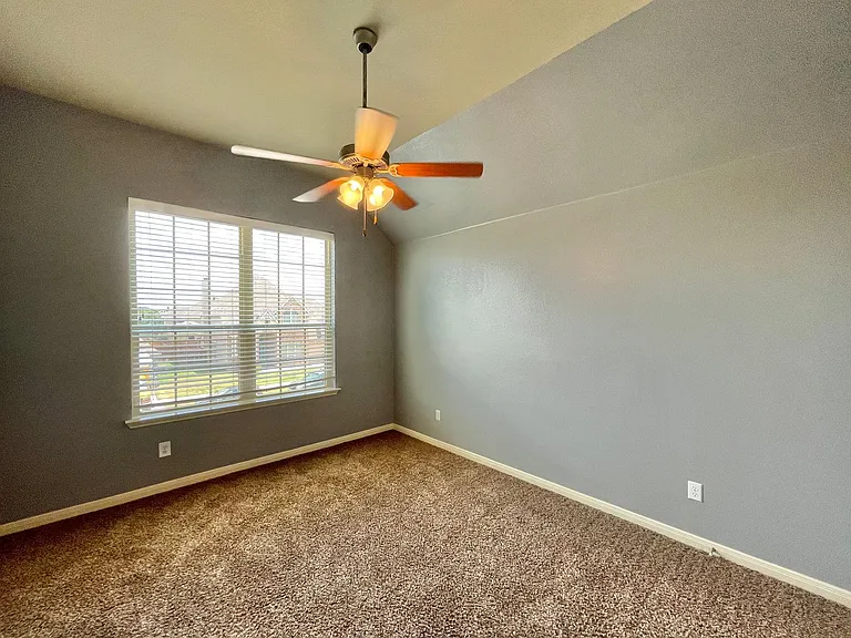 3607 Rusack Dr — Photo 33
