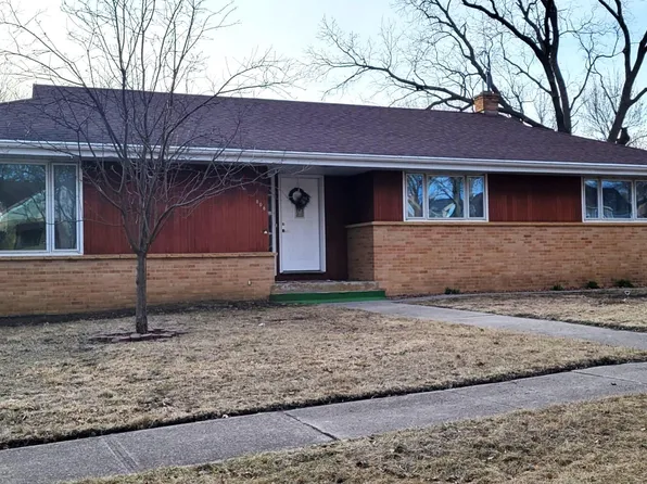 808 S Harlan St, Algona, IA 50511