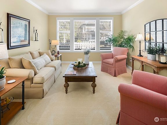 3rd image of 22547 SE 37th Terrace #1413