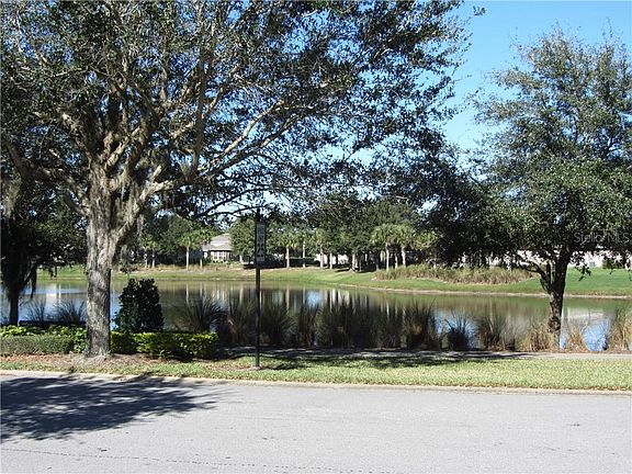 2nd image of 312 W Victoria Trails Blvd