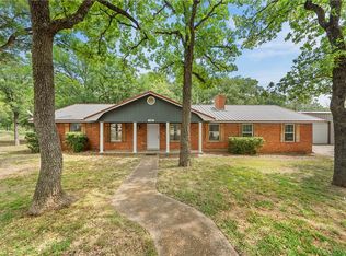 110 Woody Ray Dr, Elm Mott, TX 76640