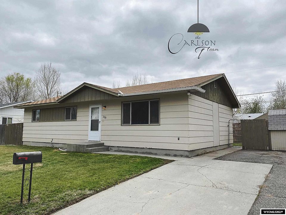 1st image of 309 Kinnikinnick Dr