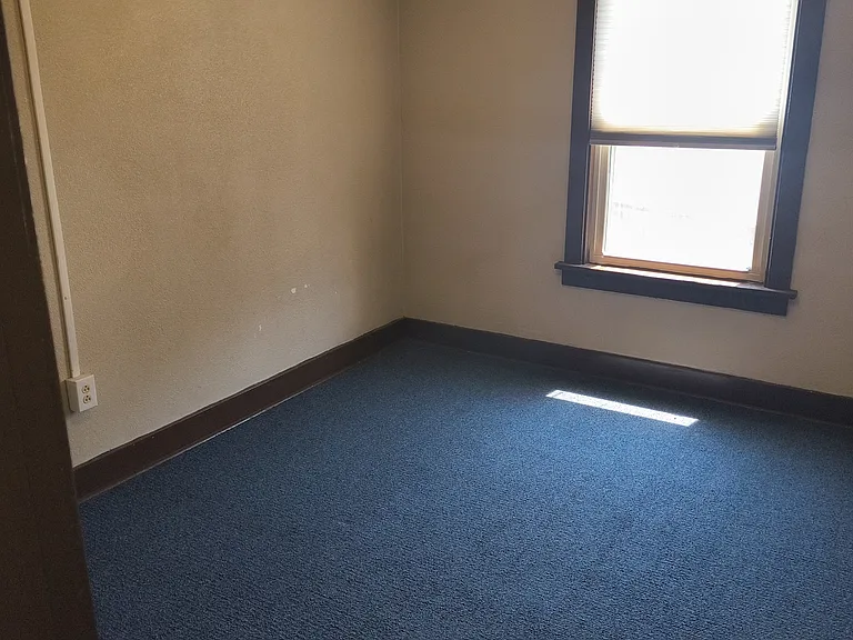 216 McKean Ave #5 — Photo 16