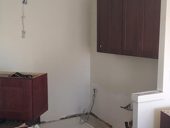 2nd image of 829 Greenwood Ave APT 4R
