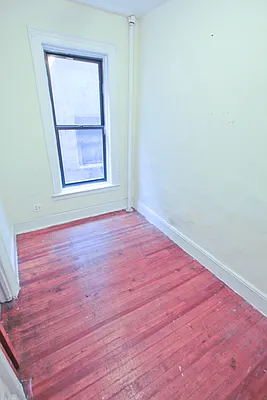 Rented by Jonis Realty | media 10