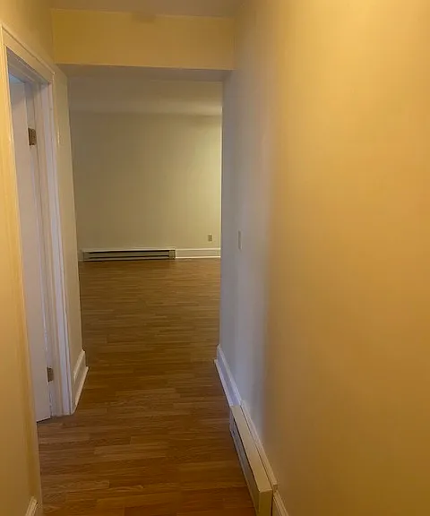 433 Warren St #8 — Photo 9