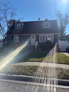 84 E Greenwich Avenue, Roosevelt, NY, 11575