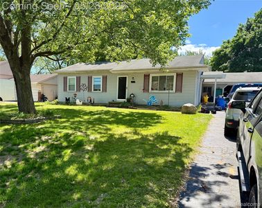 723 Los Arboles Dr, Wolverine Lake, MI, 48390