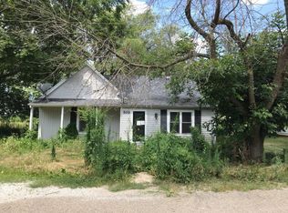 503 W Railroad St, Mechanicsburg, IL 62545