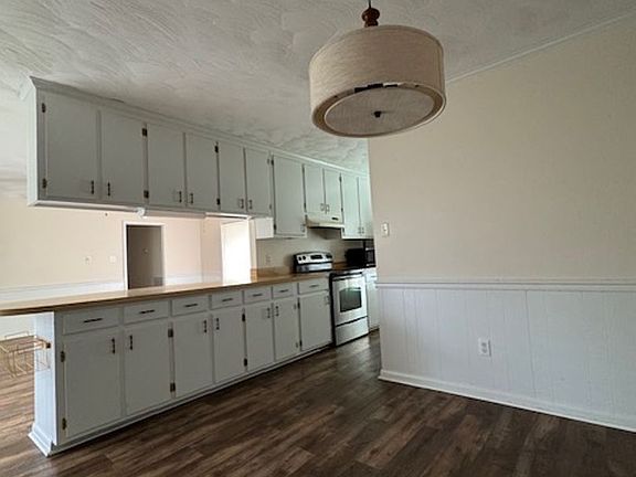 5th image of 1100 Oberry Rd