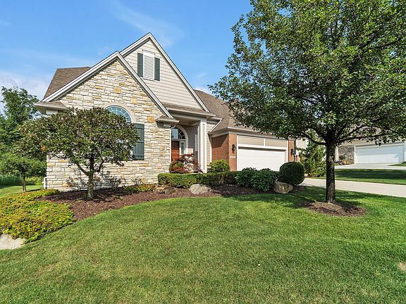 2nd image of 9315 Saddlebrook Ct