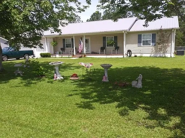 713 Mill Creek Rd, Newport, NC 28570