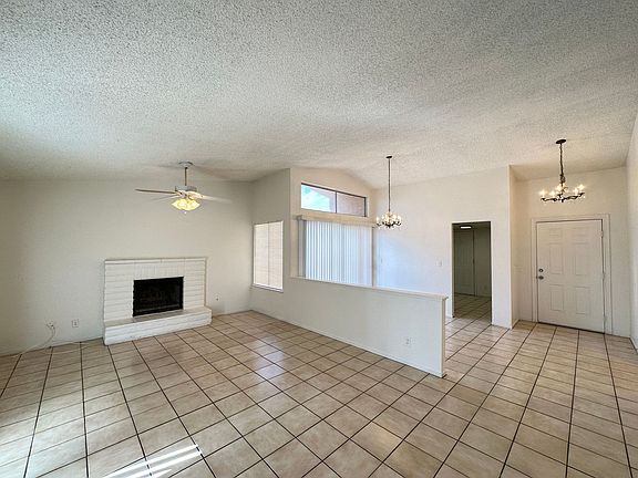 3rd image of 1909 Ann Greta Dr