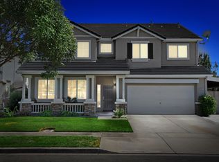 902 Moonbeam Way, Turlock, CA 95382