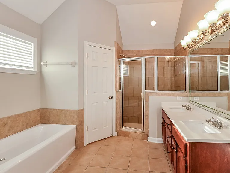 1029 Appling Meadow Dr — Photo 14