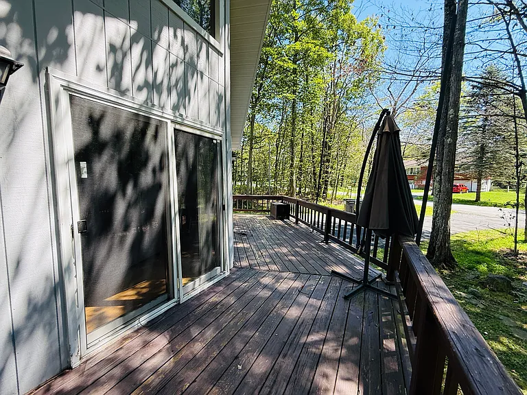 4204 Hickory Rd — Photo 8