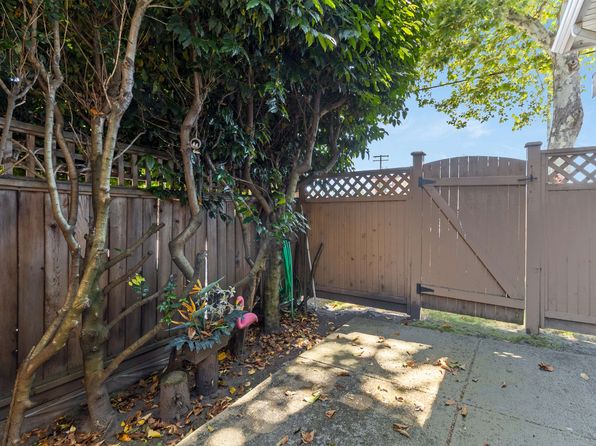 11331 Cambie Rd #1, Richmond, BC V6X 1L3
