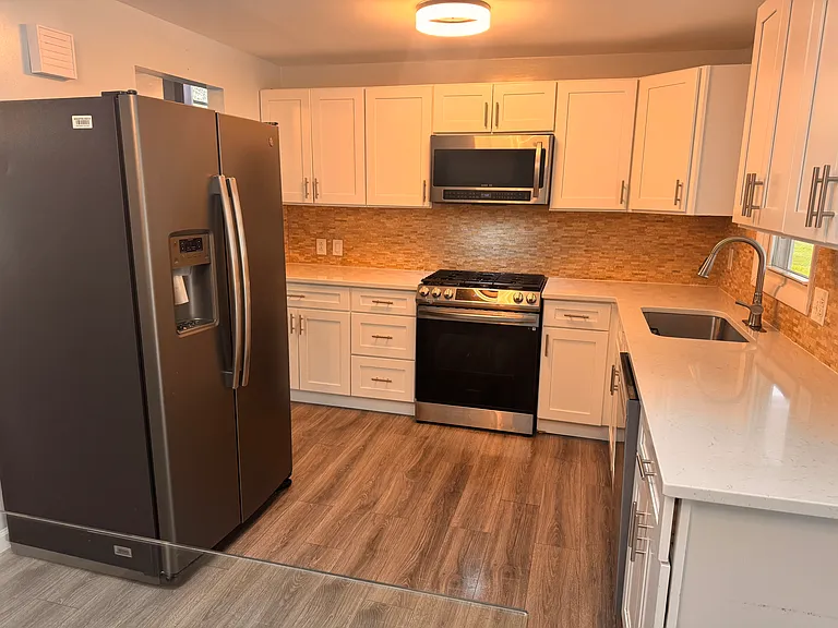 47 Virginia Manor Rd — Photo 13