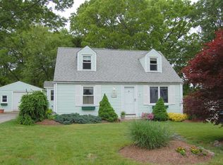 44 Normandy Dr, Cranston, RI 02920