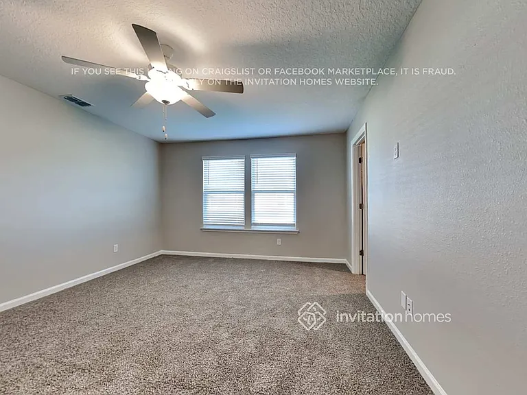 374 Cherry Ridge Dr — Photo 8