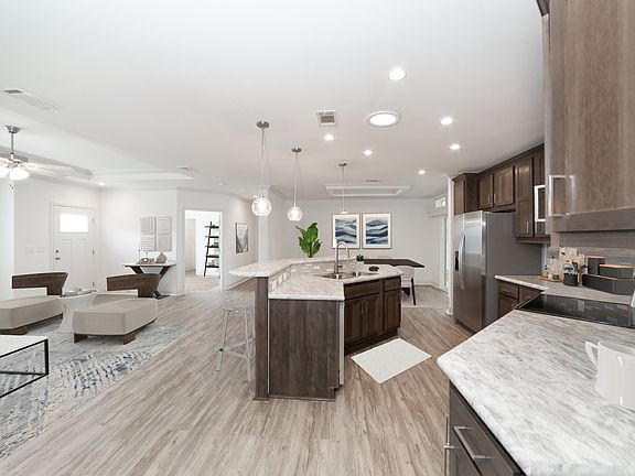 4th image of 221 Hogan Dr #2243