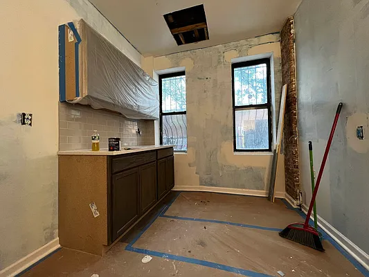 Rented by JB Mac Real Estate Inc. | media 17