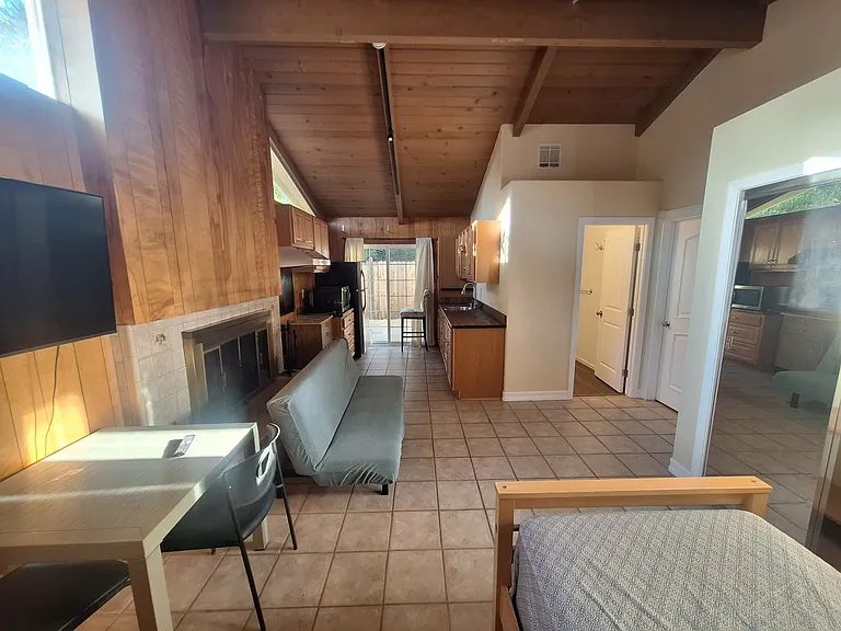 4248 Encore Dr — Photo 5