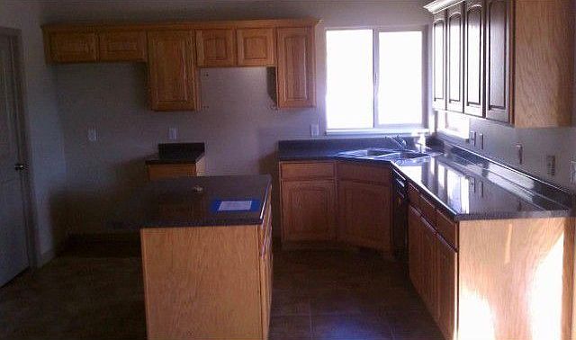 2nd image of 3482 S Hunter Point Cir