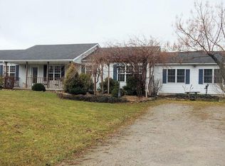 8100 W Prospect Rd, Hillsboro, OH 45133