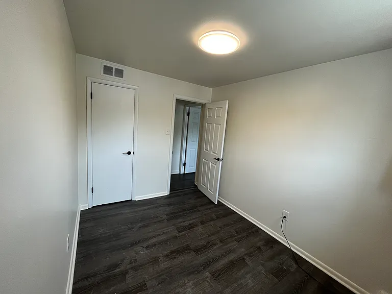 4227 Greenmount Rd — Photo 16