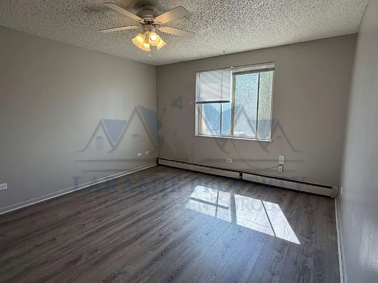 411 S 26th St #8 — Photo 9