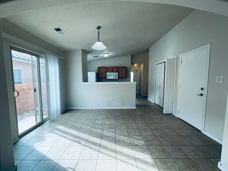 911 Desert Senna Ave SW — Photo 5