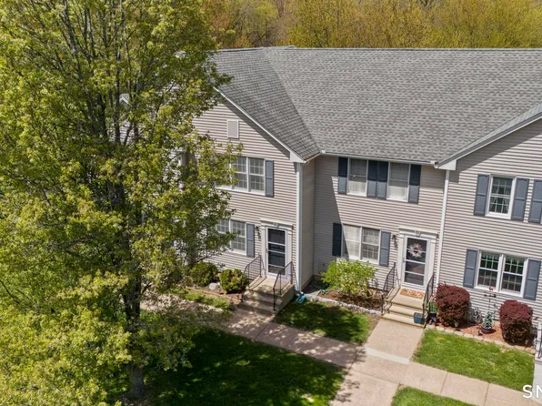 51 White Tail Lane #51, Wallingford, CT 06492