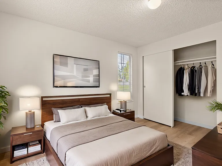 Experience comfort and style in this beautifully designed bedroom. Experience comfort and style in this beautifully designed bedroom.