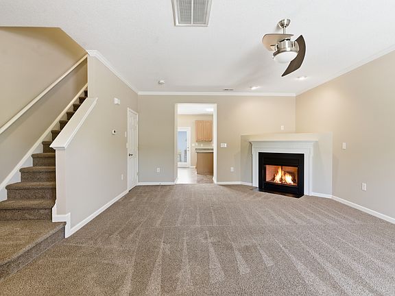 4th image of 2904 Gross Ave