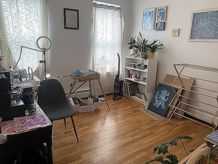 233 Griffith St #2E — Photo 6
