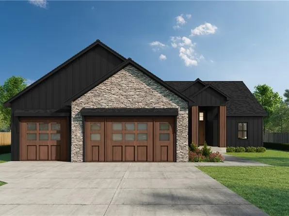 1108 Trail View Ct, Baldwin City, KS 66006