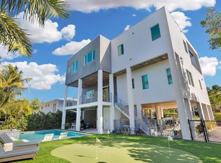 255 W Seaview Cir, Duck Key, FL 33050