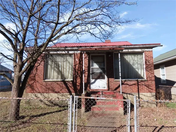 419 3rd Ave, South Charleston, WV 25303