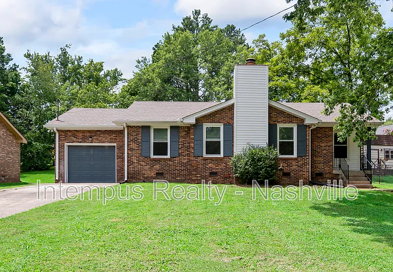 804 Norwalk Dr — Photo 1