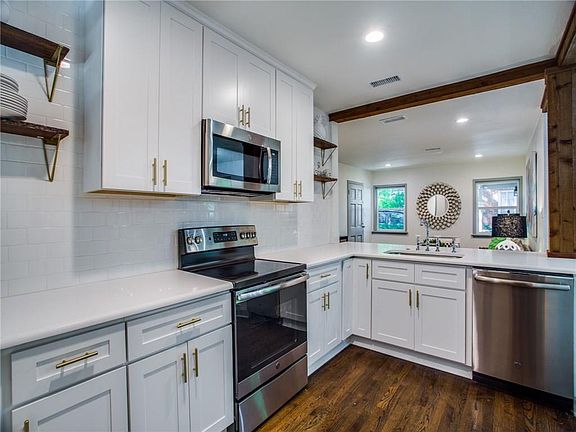 5th image of 6416 Kenwick Ave
