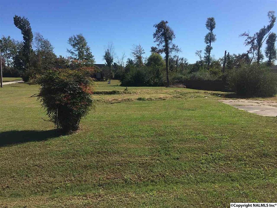 2nd image of 16214 Log Cabin Rd