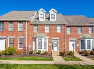 2398 Hilltop Rd, Presto, PA 15142