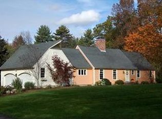 19 Pheasant Run, Bedford, NH 03110