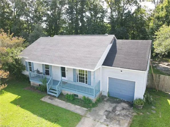 345 Belle Ridge Ct, Chesapeake, VA 23322