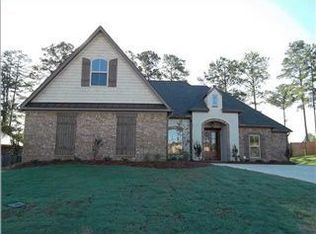 525 Willow Valley Cir, Brandon, MS 39047