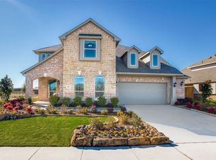 201 Oakcrest Dr, Justin, TX 76247