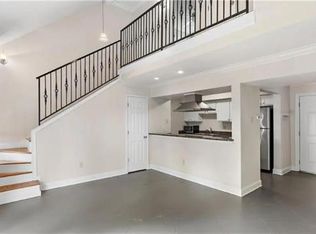 350 Atalin St #8C, Mandeville, LA 70448